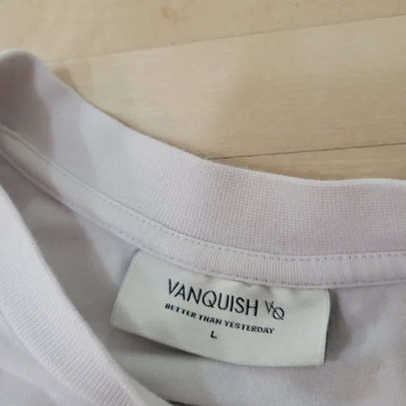 Vanquish T Shirt Large - Picture 2 of 3